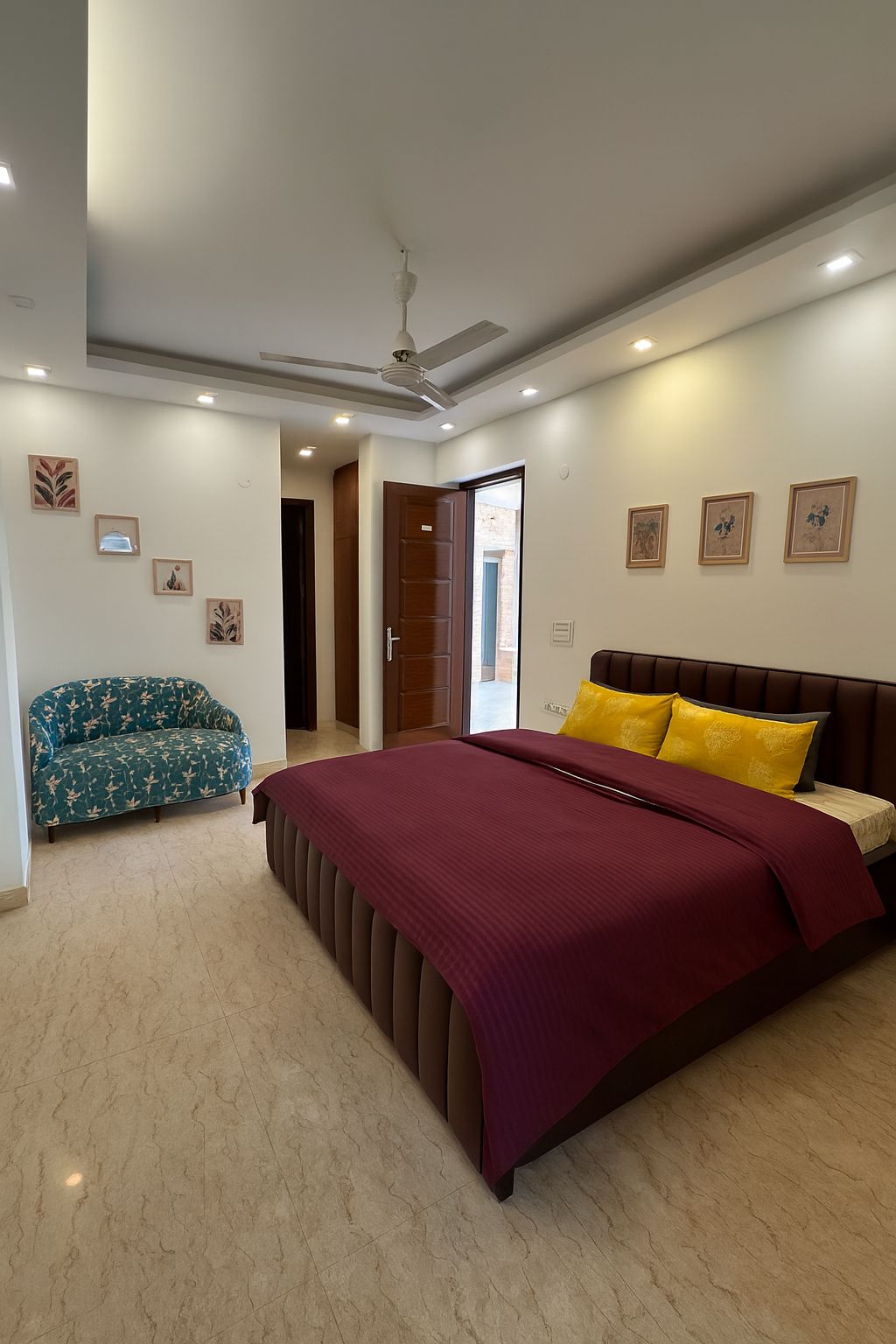 Private Senior Suite Bedroom